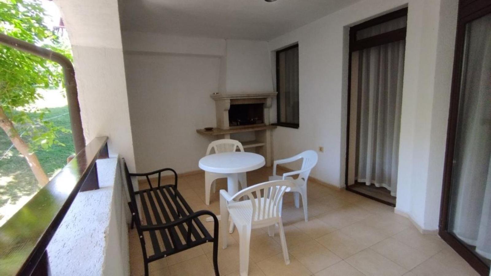 Etara 2 Apartment สวิติ วลัส ภายนอก รูปภาพ